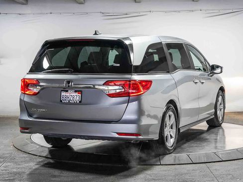 Used 2018 Honda Odyssey EX-L image 4