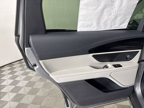 New 2026 Lincoln Nautilus Premier w/ Equipment Group 102A image 18