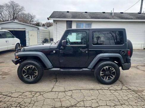 Used 2012 Jeep Wrangler Sport image 6