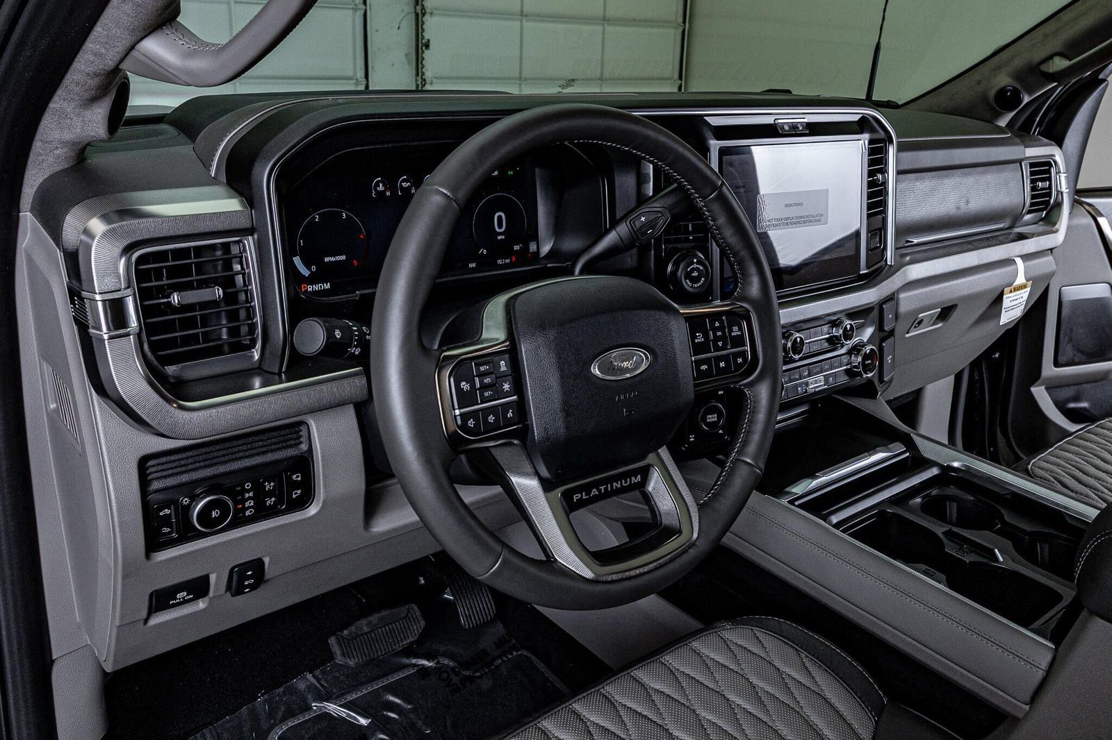 Used 2026 Ford F250 Platinum w/ Platinum Plus Package AWD/4WD image 14