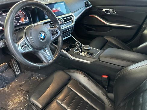 Used 2020 BMW M340i RWD image 4