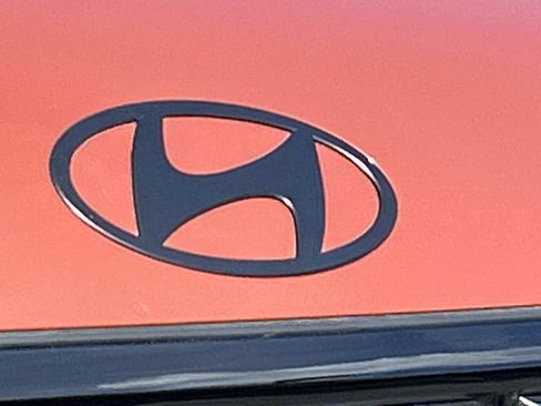 Certified 2025 Hyundai Santa Fe XRT AWD/4WD image 10