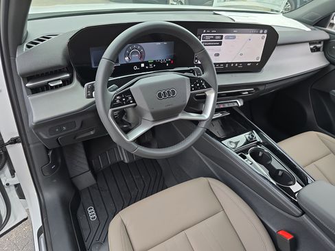 New 2026 Audi Q3 quattro 2.0T AWD/4WD image 16