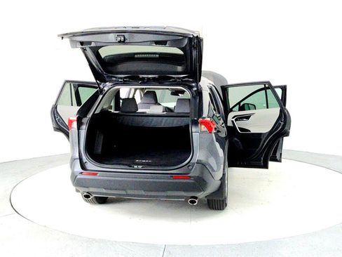 Certified 2021 Toyota RAV4 XLE image 11