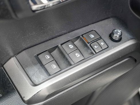 Used 2021 Toyota Tacoma TRD Sport w/ Technology Package AWD/4WD image 19