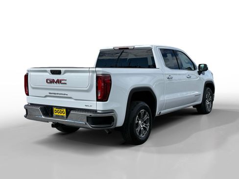 Used 2025 GMC Sierra 1500 SLT RWD image 5