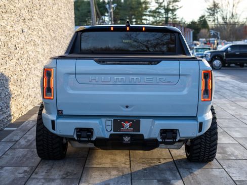 Used 2024 GMC Hummer EV 3X w/ Extreme Off-Road Package image 16