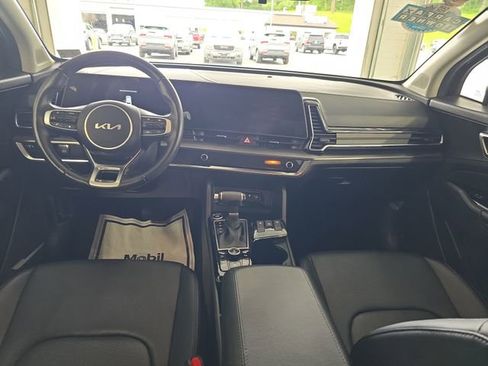 Certified 2023 Kia Sportage EX AWD/4WD image 11