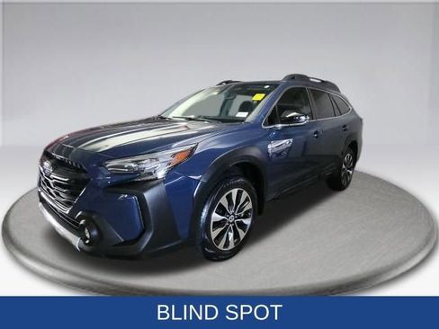 Used 2023 Subaru Outback Limited image 14