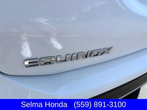 Used 2022 Chevrolet Equinox LT FWD image 27