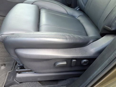 New 2025 Subaru Ascent Bronze Edition AWD/4WD image 13