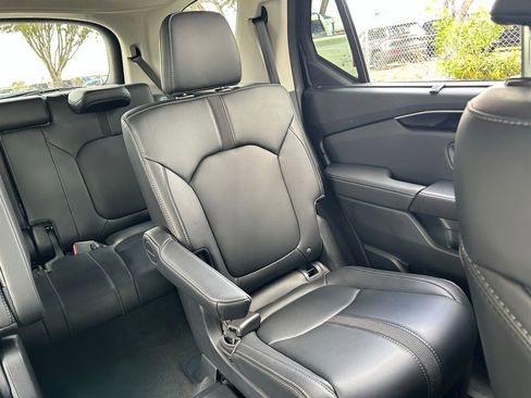 Used 2023 Honda Pilot EX-L image 15