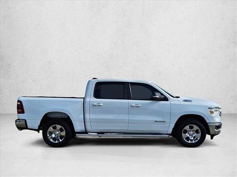 Used 2022 RAM 1500 Big Horn AWD/4WD image 4
