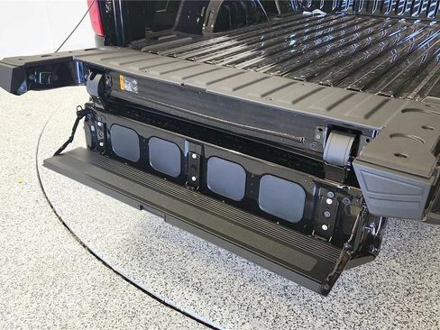 New 2026 Chevrolet Silverado 1500 W/T w/ WT Value Package AWD/4WD image 15