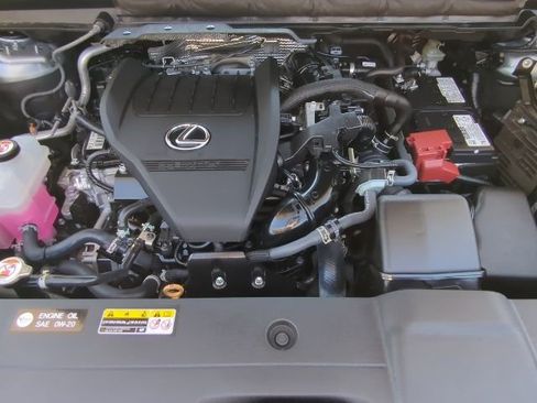 Used 2023 Lexus RX 350 Premium image 25