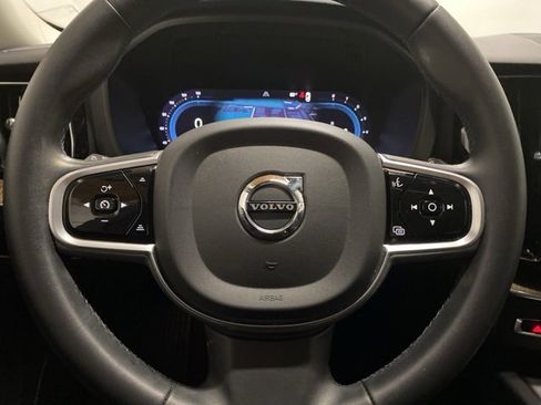 Used 2023 Volvo XC60 B5 Plus w/ Protection Package Premier image 40