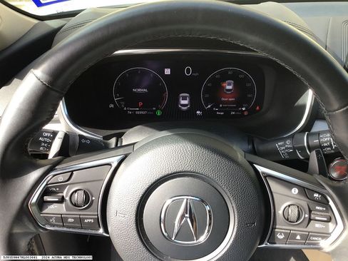 Used 2024 Acura MDX FWD w/ Technology Package image 8