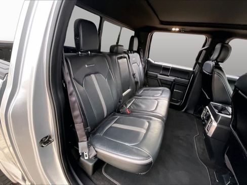Used 2018 Ford F150 Platinum w/ Equipment Group 701A Luxury AWD/4WD image 20