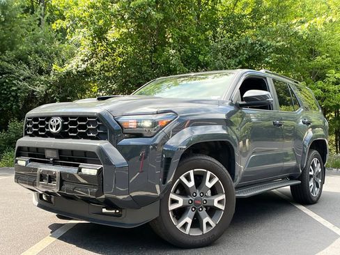 Used 2025 Toyota 4Runner TRD Sport AWD/4WD image 28