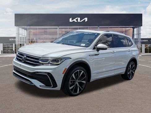 Used 2022 Volkswagen Tiguan SEL R-Line AWD/4WD image 6