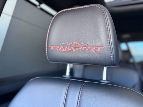 Certified 2025 Honda Pilot TrailSport image 32