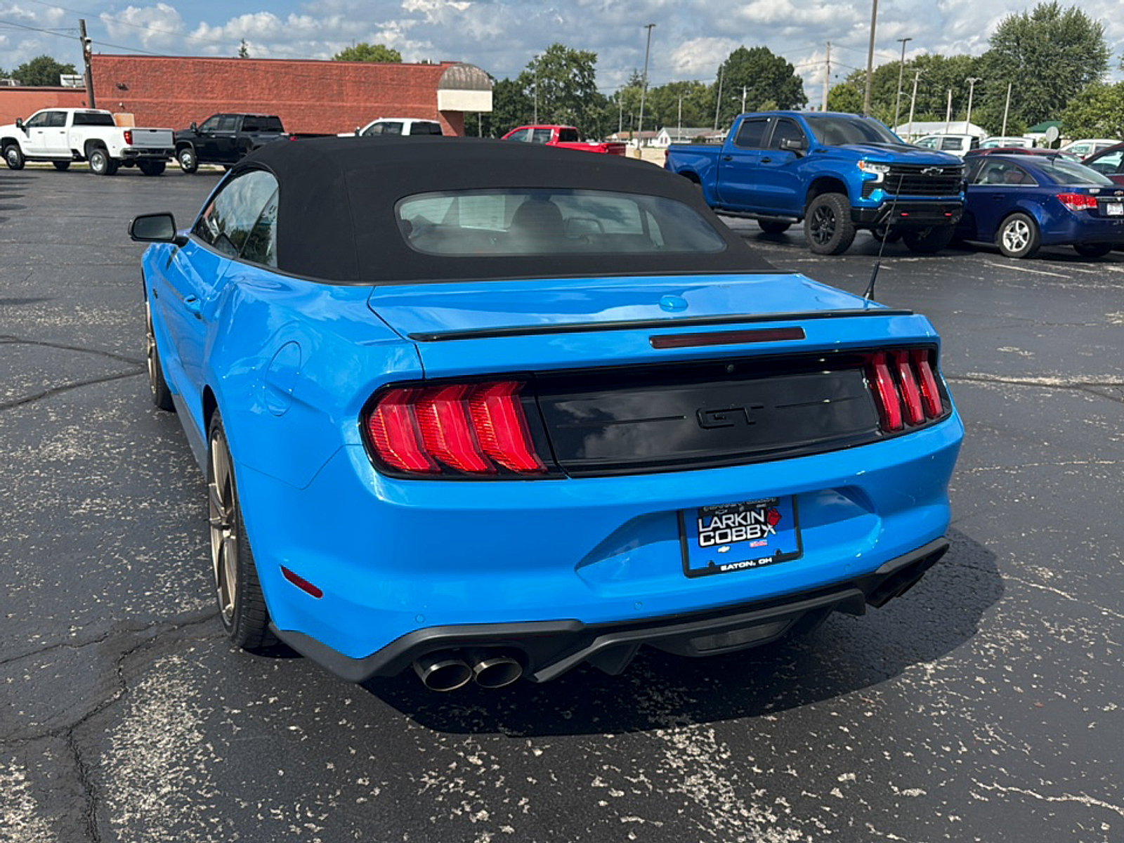 Used 2022 Ford Mustang GT Premium w/ Equipment Group 401A RWD image 5