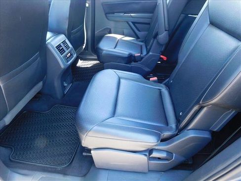 Used 2019 Volkswagen Atlas SE w/ Panoramic Sunroof Package FWD image 26
