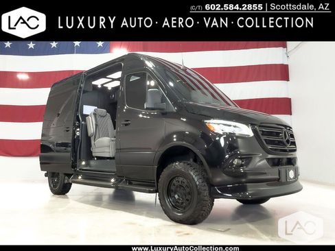 Used 2023 Mercedes-Benz Sprinter 2500 image 1