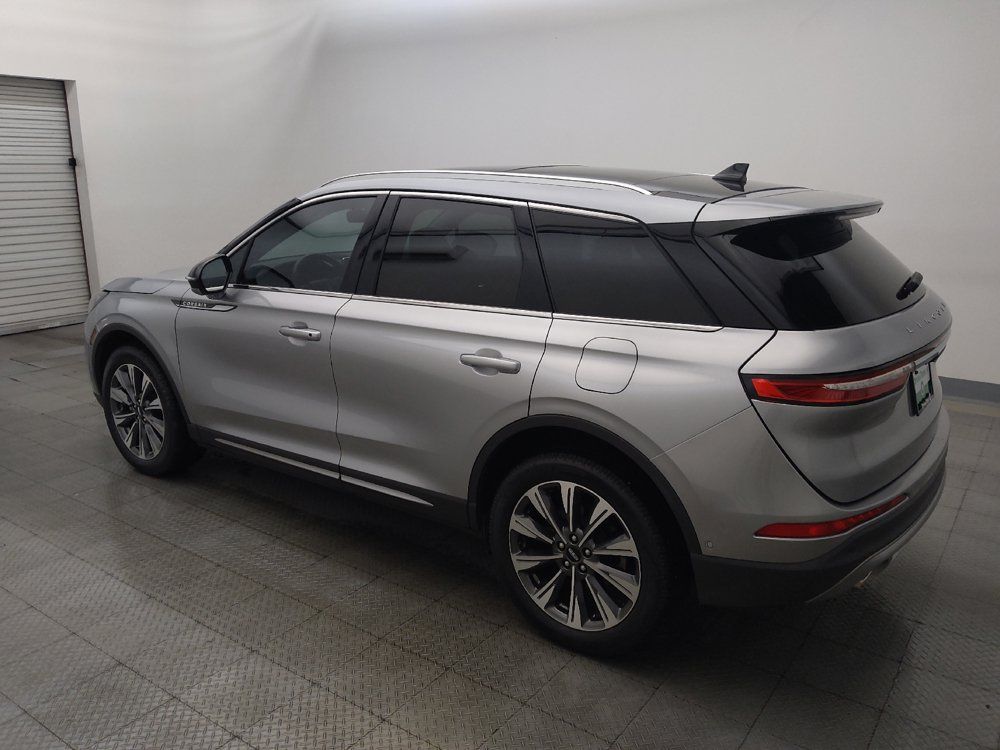 Used 2022 Lincoln Corsair Reserve w/ Equipment Group 201A FWD image 3