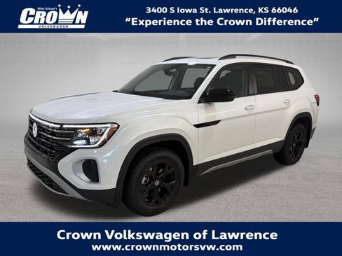 New 2026 Volkswagen Atlas Peak Edition AWD/4WD image 1