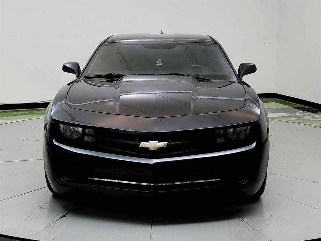 Used 2013 Chevrolet Camaro LS RWD image 2