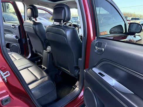 Used 2017 Jeep Compass High Altitude AWD/4WD image 16