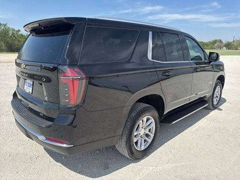 Used 2025 Chevrolet Tahoe LT AWD/4WD image 7