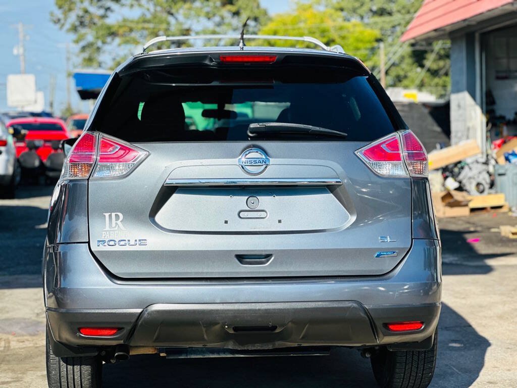 Used 2014 Nissan Rogue SL w/ SL Premium Package FWD image 4