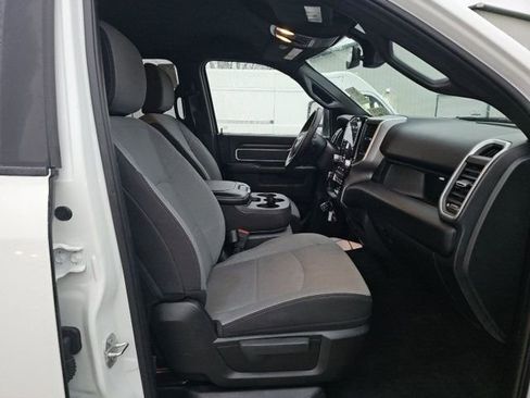 Used 2024 RAM 2500 Big Horn w/ Level 2 Equipment Group image 2