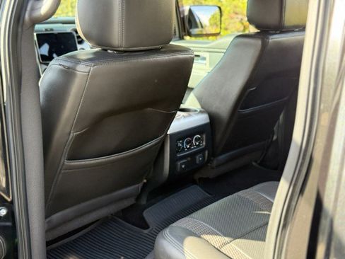 Used 2014 Ford F150 Raptor w/ Equipment Group 801A Luxury image 28