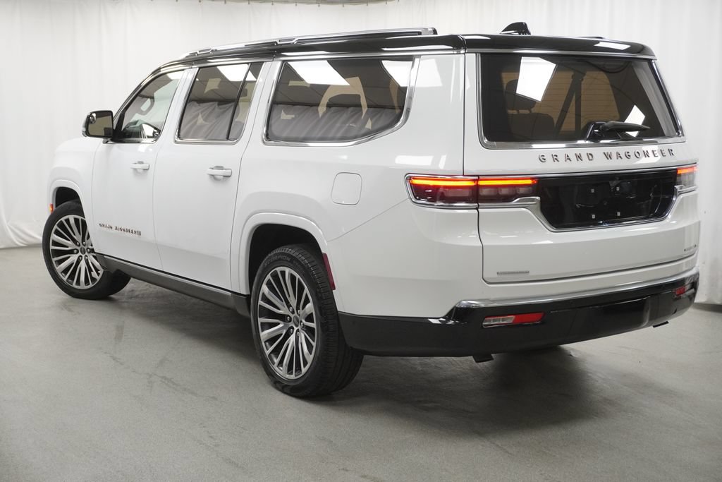 Used 2023 Jeep Grand Wagoneer L Series III w/ HD Trailer Tow Package AWD/4WD image 29