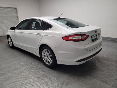 Used 2016 Ford Fusion SE FWD image 5