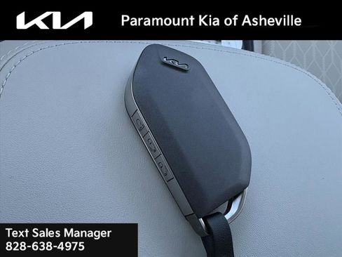 New 2026 Kia Carnival SX image 27