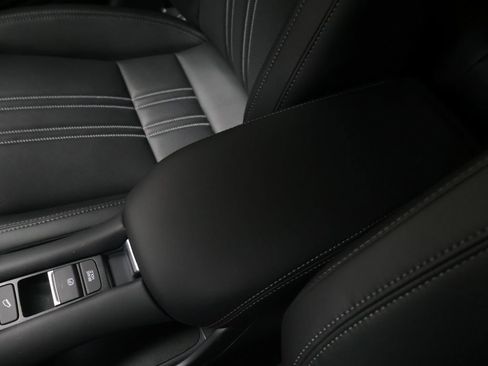 New 2026 Honda HR-V EX-L image 28