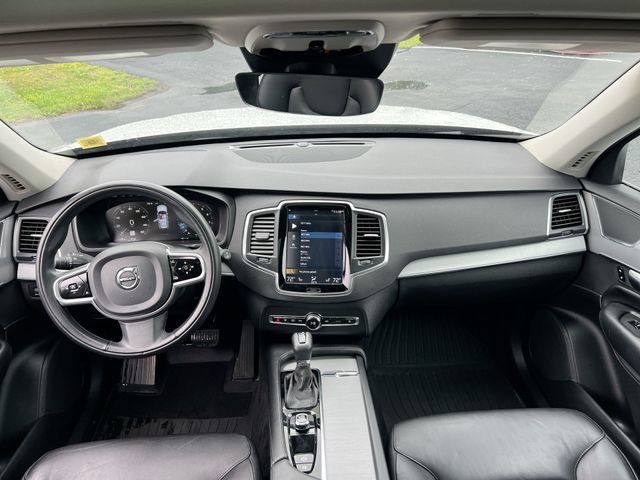 Used 2022 Volvo XC90 T5 Momentum w/ Climate Package AWD/4WD image 21