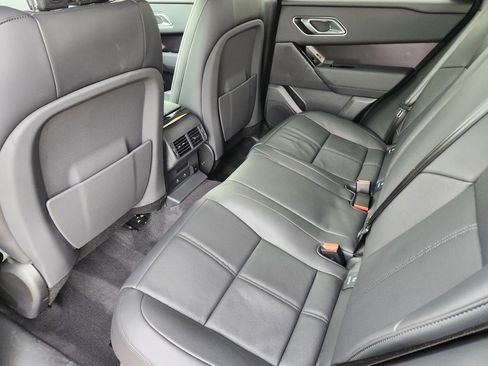 Certified 2026 Land Rover Range Rover Velar Dynamic SE image 31