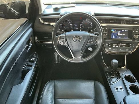 Used 2013 Toyota Avalon XLE FWD image 14