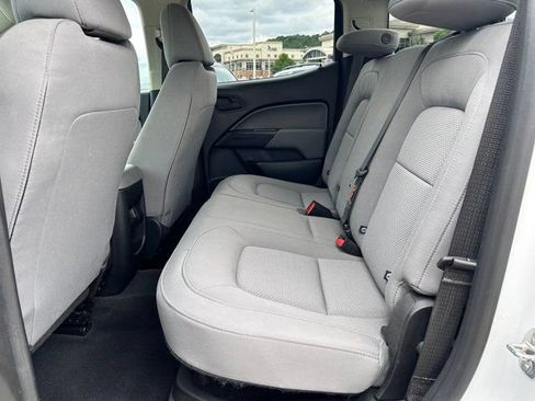 Used 2021 Chevrolet Colorado W/T w/ WT Convenience Package AWD/4WD image 12