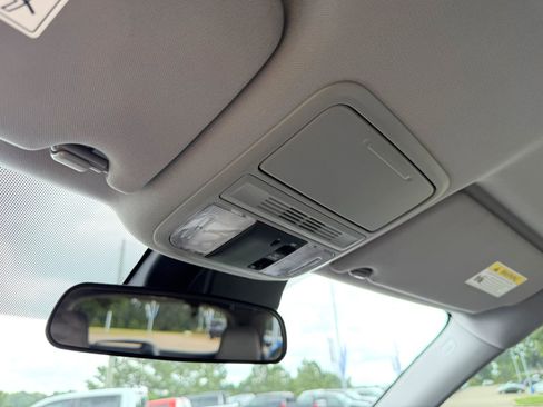 Used 2020 Honda Pilot EX image 23