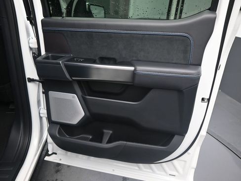 New 2025 Ford F150 Platinum w/ Equipment Group 702A High image 19