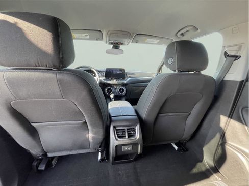 Used 2023 Chevrolet Blazer LT w/ Convenience Package image 17