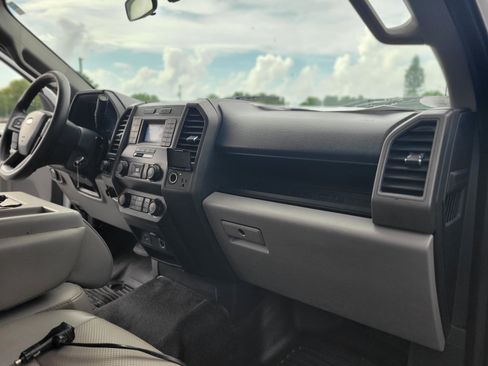 Used 2022 Ford F250 XL w/ Power Equipment Group AWD/4WD image 26