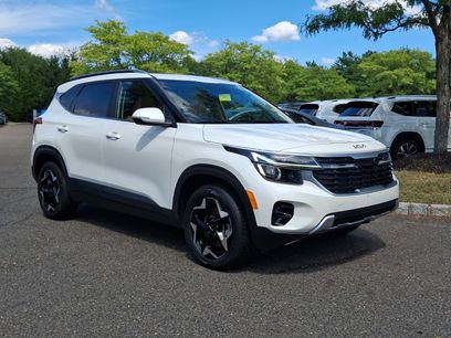 Used 2024 Kia Seltos EX
