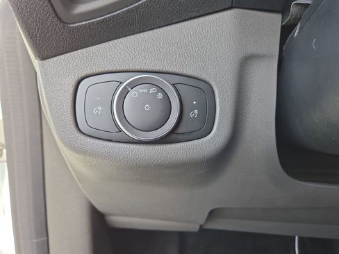 Used 2022 Ford Transit Connect XL image 27